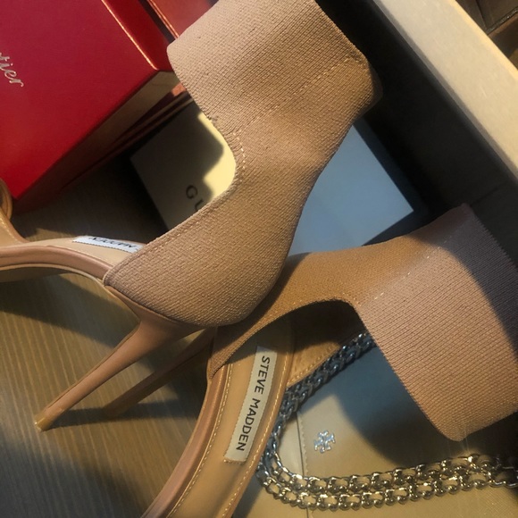 Steve Madden - Picture 4 of 5